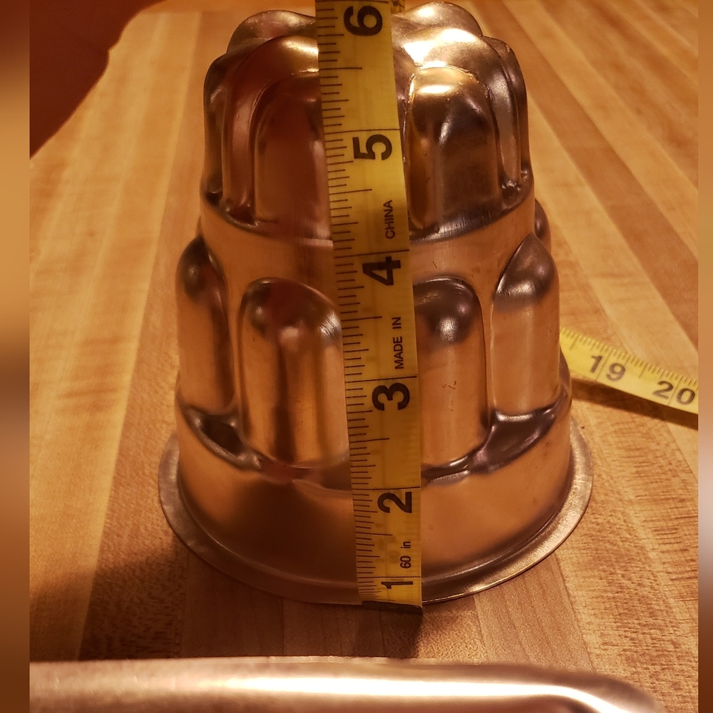 Vintage Copper Molds - Set of 2 - Picture 10 of 11